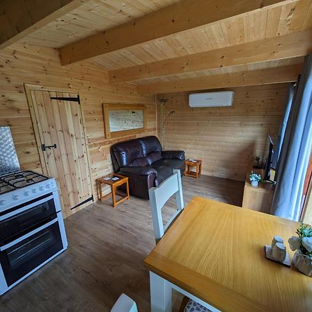 Cosy Cabin Stock Kültér fotó